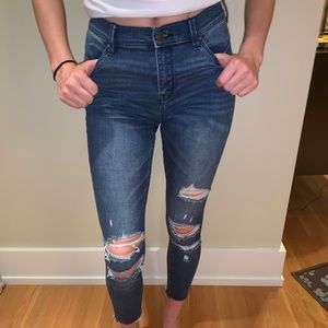 Darkwash Ripped Pacsun Jeans!!